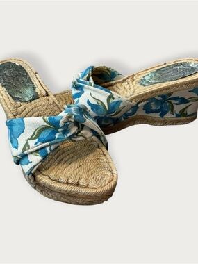 Y2K Blue Floral Knot Wicker Wedge Sandals